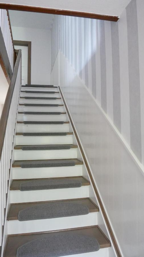 Modernisierte Ferienwohnung Im Schoenen Sauerland Meschede Buitenkant foto