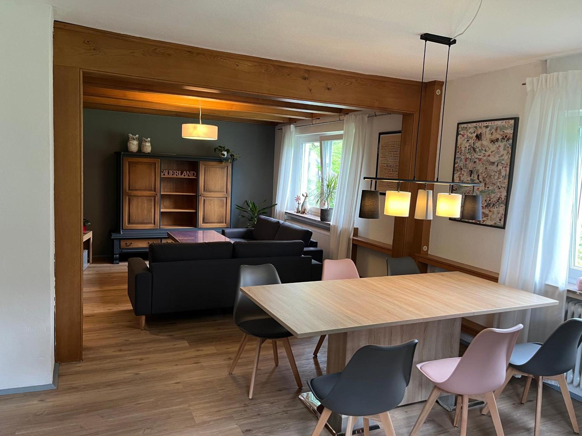 Modernisierte Ferienwohnung Im Schoenen Sauerland Meschede Buitenkant foto